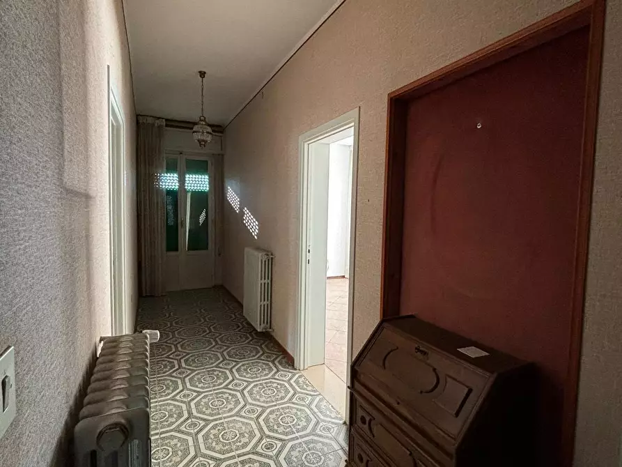 Immagine 26 di Casa trifamiliare in vendita  a Varano De' Melegari