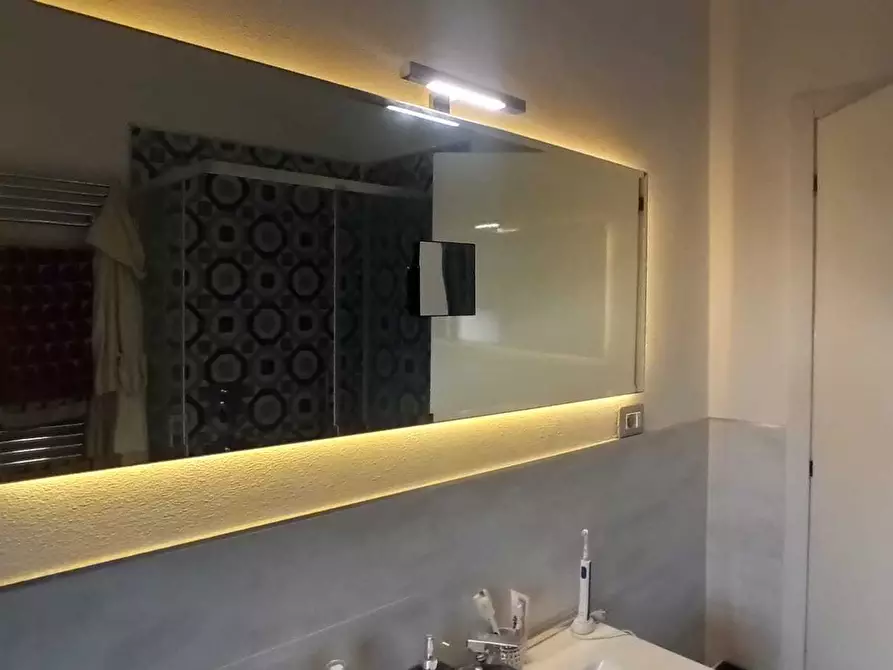 Immagine 34 di Quadrilocale in vendita  in Via Canonica 27 a Arcola