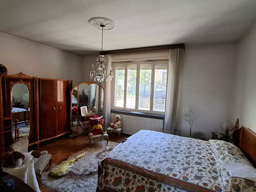 Immagine 44 di Trilocale in vendita  a Medesano