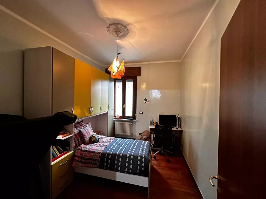 Immagine 27 di Quadrilocale in vendita  a Fornovo Di Taro