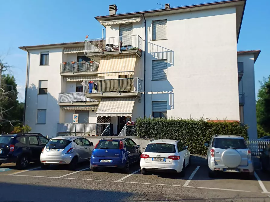 Immagine 3 di Trilocale in vendita  a Medesano