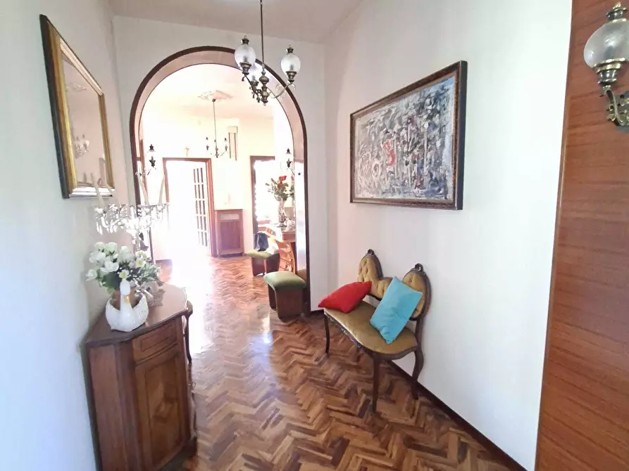 Immagine 28 di Trilocale in vendita  a Medesano