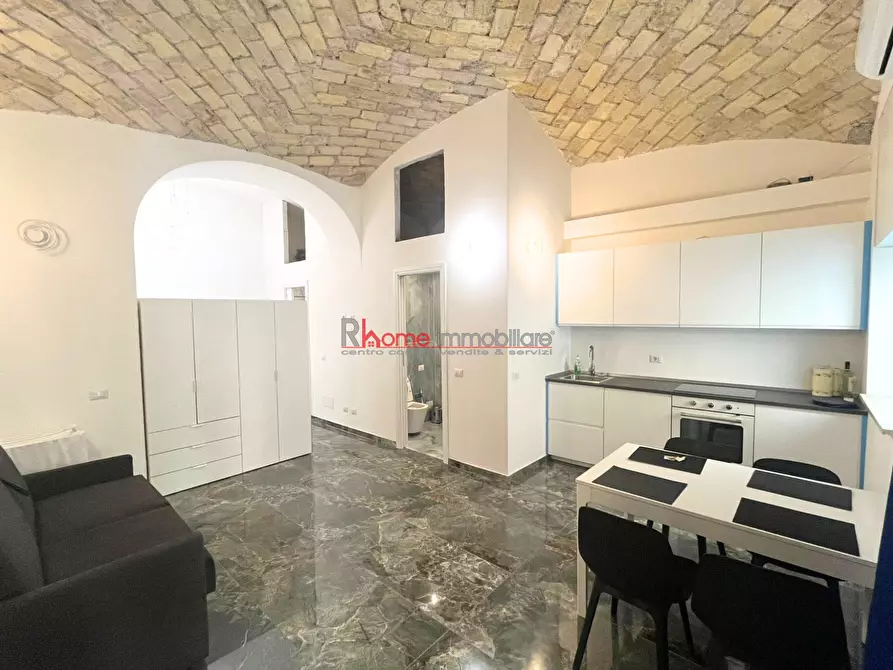 Immagine 3 di Loft/Open space in vendita  a Roma