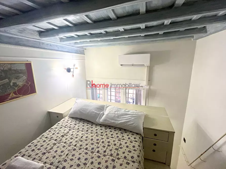 Immagine 6 di Monolocale in vendita  a Roma
