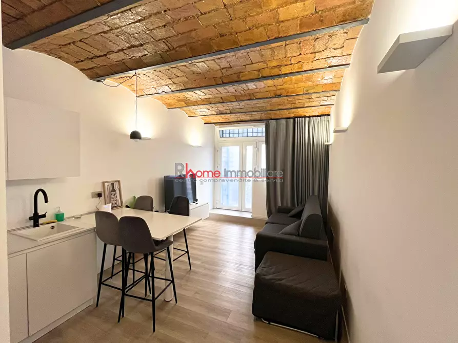 Immagine 1 di Bilocale in vendita  a Roma