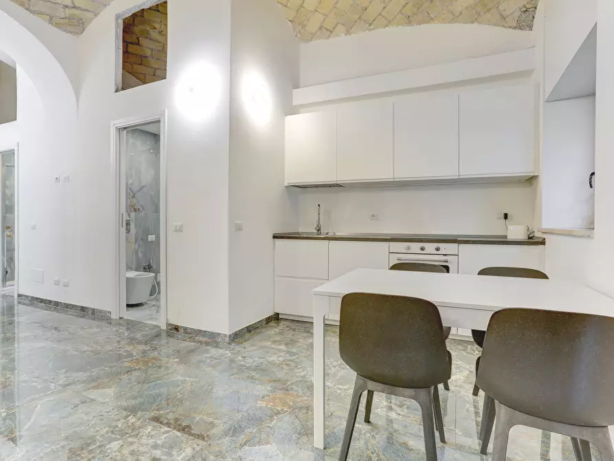 Immagine 6 di Loft/Open space in vendita  a Roma