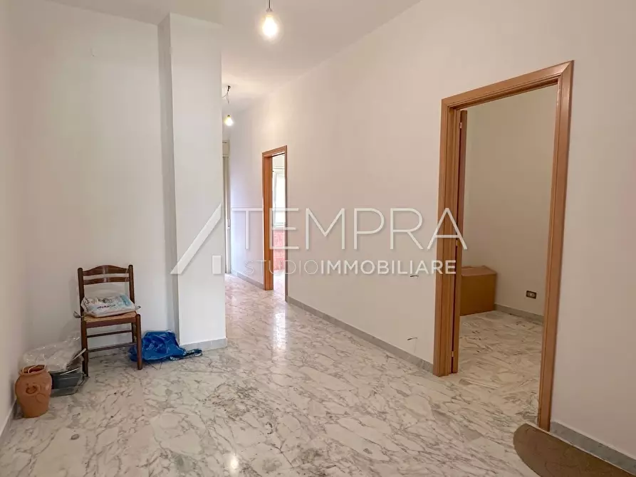 Immagine 5 di Appartamento in vendita  in Via Battiati 96 a Adrano