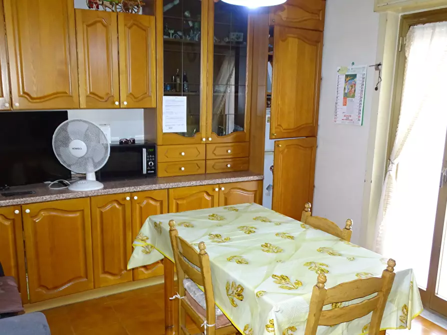 Immagine 5 di Trilocale in vendita  in Via Vincenzo Bellini 20/A a San Pietro Clarenza