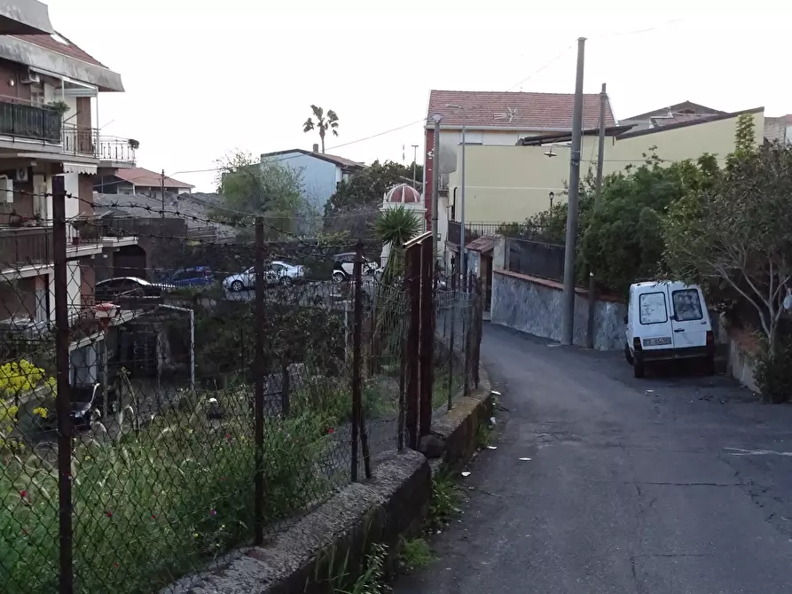 Immagine 33 di Casa indipendente in vendita  in Via Monte Grappa 7 a Belpasso