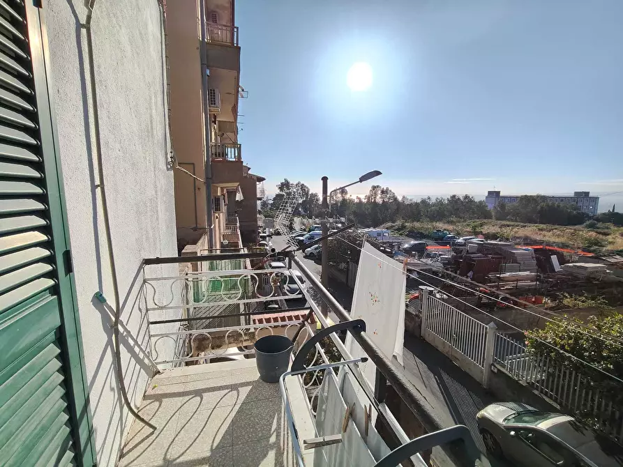 Immagine 10 di Trilocale in vendita  in Via Giuseppe Arimondi 85 a Catania