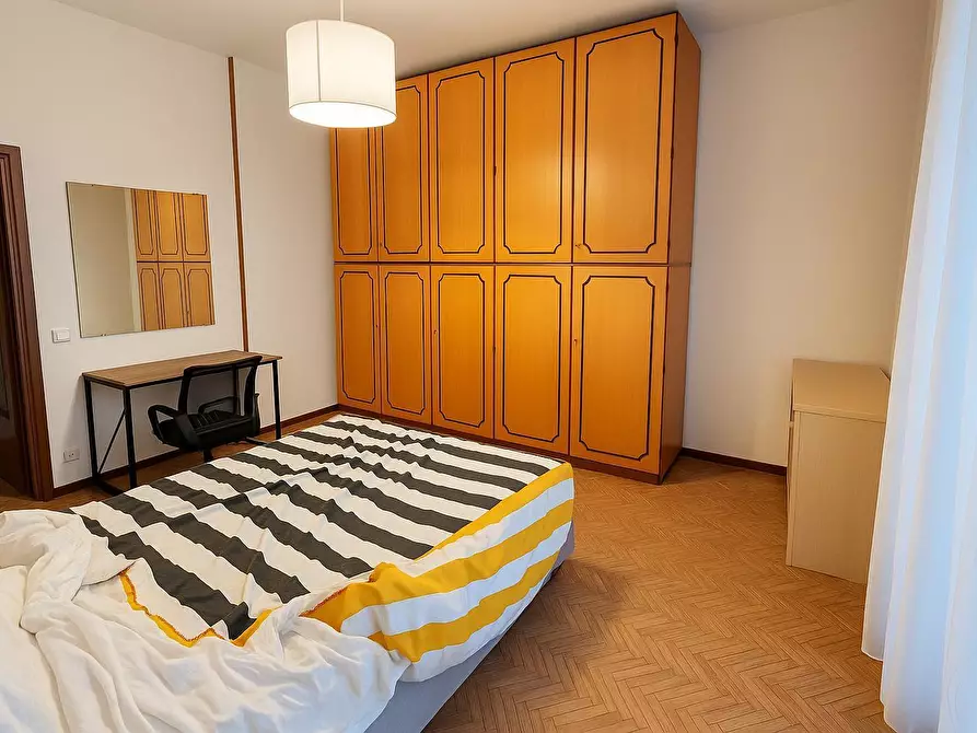 Immagine 5 di Quadrilocale in vendita  in Via L. Pulci 32 a Modena