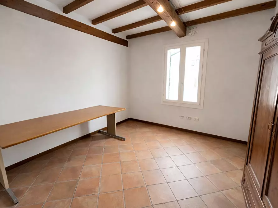 Immagine 10 di Porzione di casa in vendita  in Via Provinciale Ovest 141 a Modena