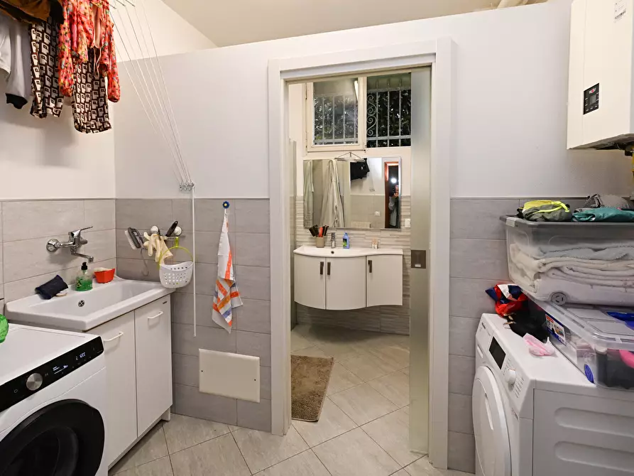 Immagine 4 di Casa trifamiliare in vendita  a Campogalliano