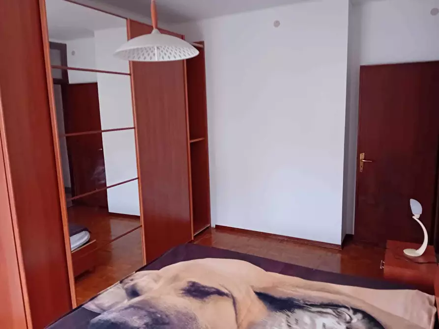 Immagine 34 di Trilocale in affitto  in Via Braie 3 a Bordighera