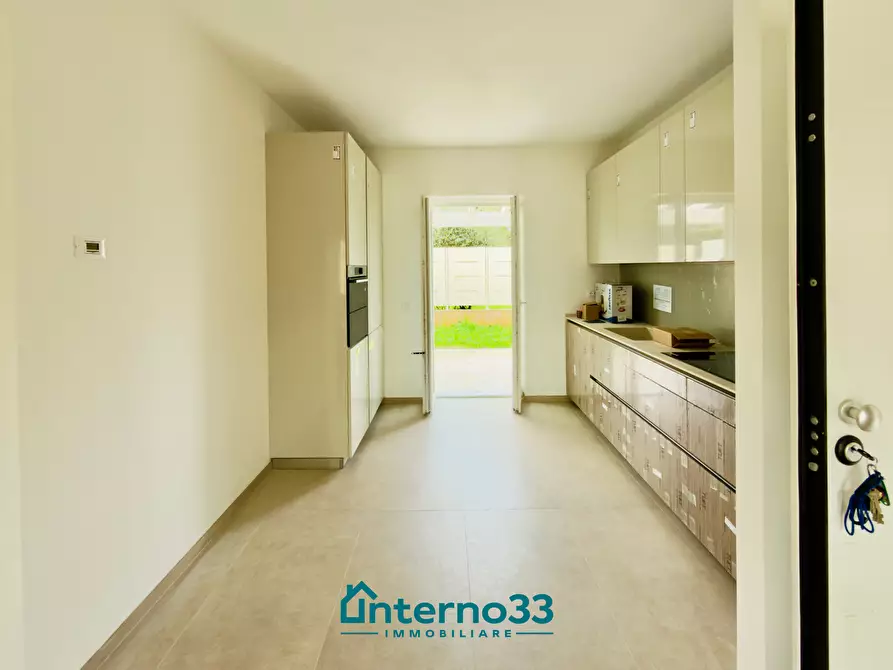 Immagine 17 di Villetta a schiera in vendita  in Via Dogana 30 a Ortonovo