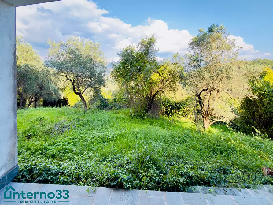 Immagine 17 di Porzione di casa in vendita  in Via Montebuono 1 a Vezzano Ligure