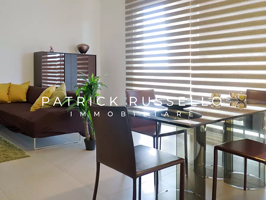 Immagine 10 di Trilocale in vendita  in Via Lupi, 37 a Gela