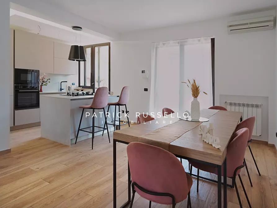 Immagine 14 di Casa indipendente in vendita  in Via Tina Pica 55 a Gela