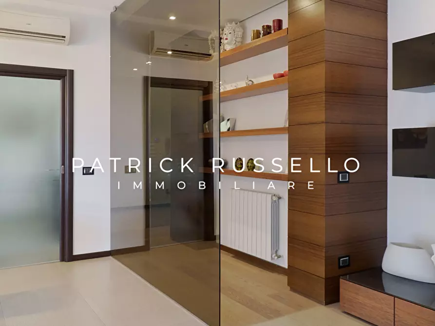 Immagine 5 di Trilocale in vendita  in Via Lupi, 37 a Gela