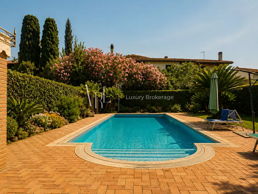 Immagine 4 di Casa bifamiliare in vendita  a Roma