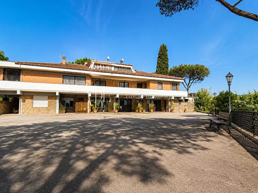 Immagine 6 di Casa indipendente in vendita  a Roma