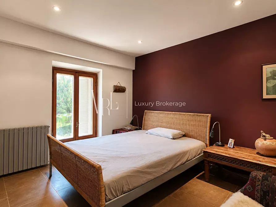 Immagine 14 di Villa in vendita  a Roma