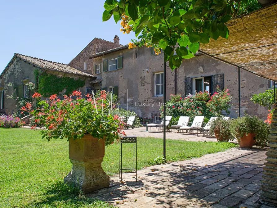 Immagine 5 di Casa indipendente in vendita  a Roma