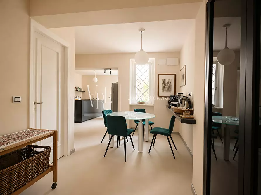 Immagine 18 di Villa in vendita  a Roma