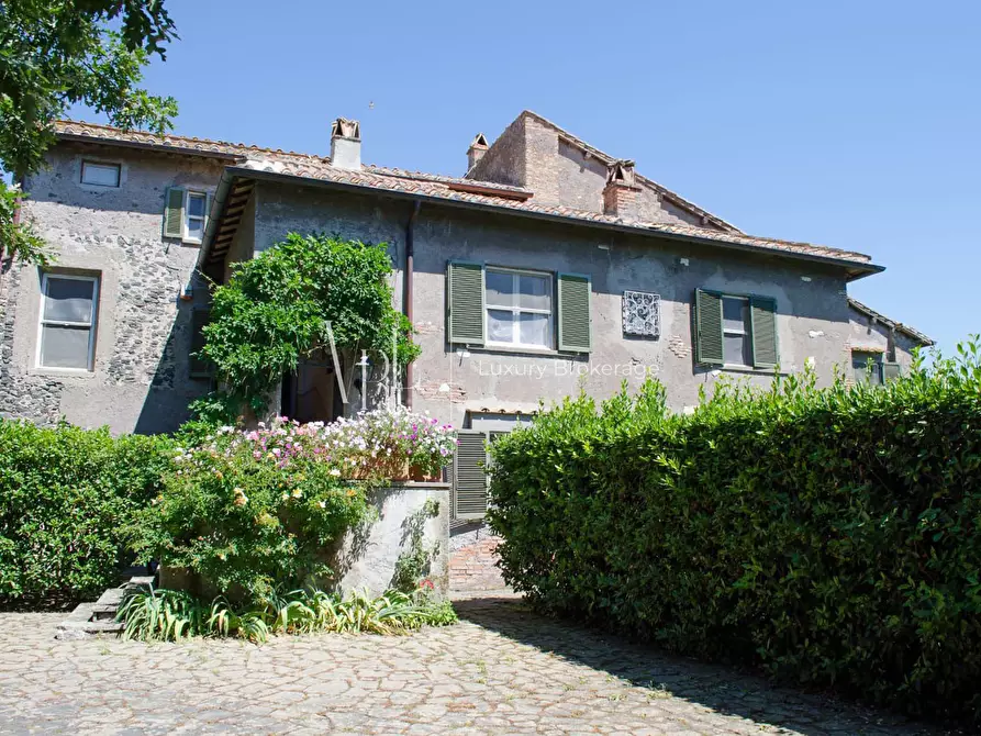 Immagine 18 di Casa indipendente in vendita  a Roma