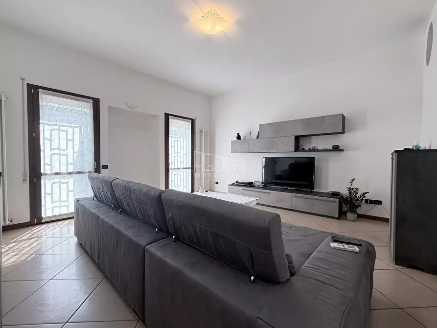 Immagine 1 di Casa indipendente in vendita  a Rovigo