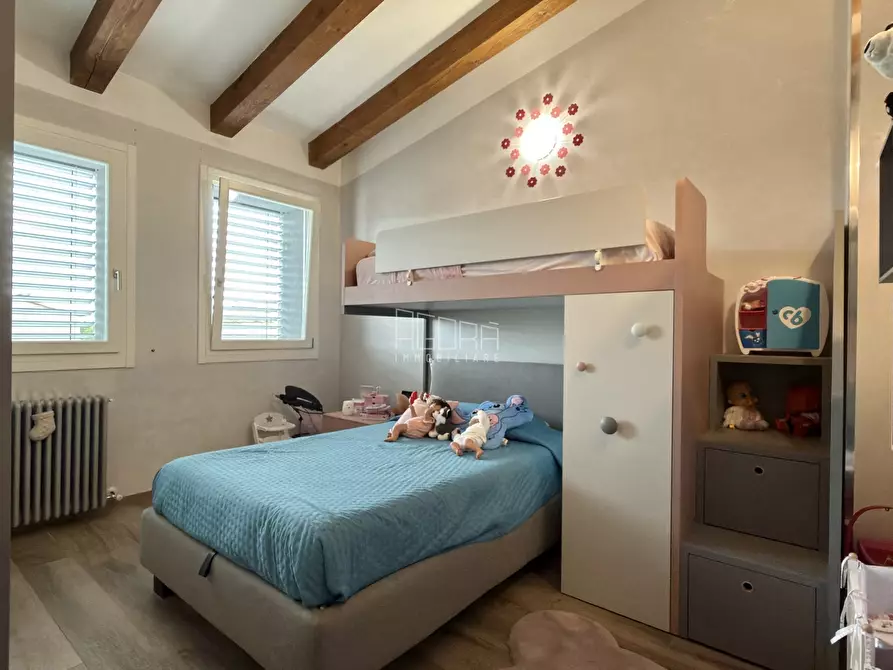 Immagine 13 di Casa bifamiliare in vendita  a Rovigo