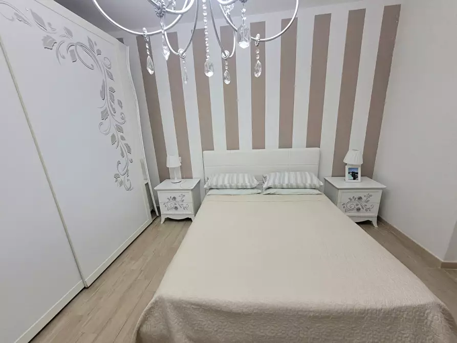 Immagine 6 di Trilocale in vendita  a Viareggio