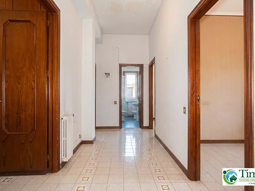 Immagine 26 di Villa in vendita  in Via Roma 29 a Sant'agata Li Battiati