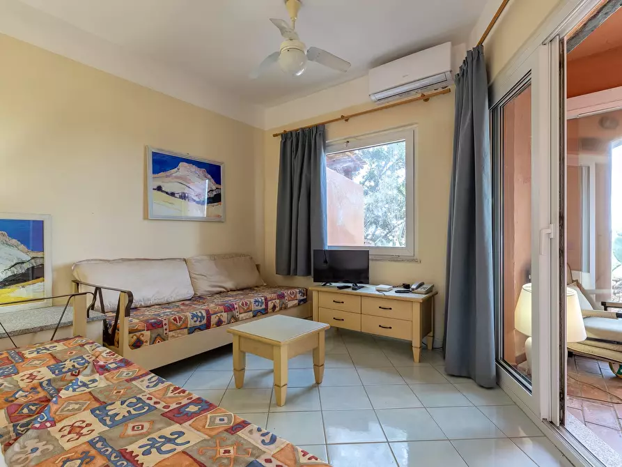 Immagine 6 di Bilocale in vendita  a Trinità D'agultu E Vignola