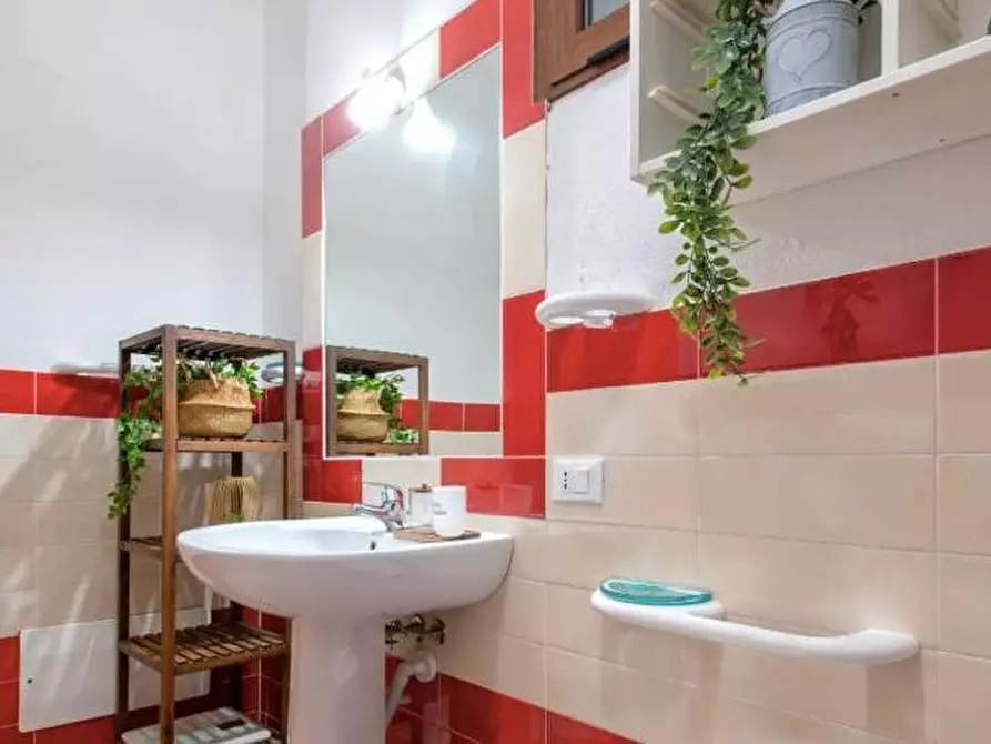 Immagine 12 di Bilocale in vendita  in Corso Trinità 78 a Trinità D'agultu E Vignola