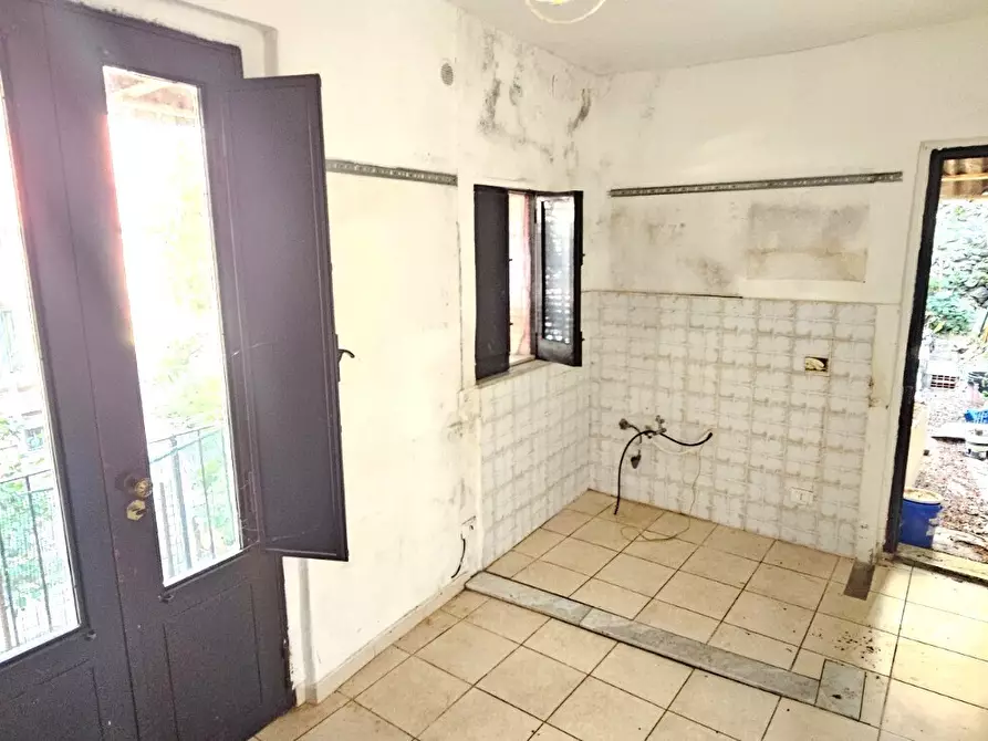 Immagine 18 di Terratetto in vendita  in Via Castromarino 66 a Catania