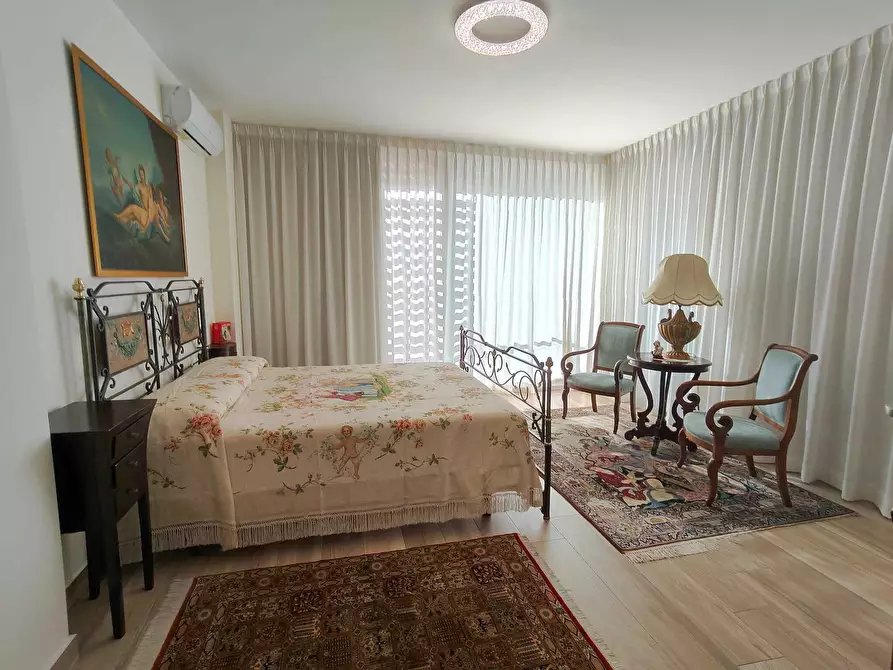 Immagine 35 di Casa indipendente in vendita  in Via Luigi Capuana 16 a Riposto