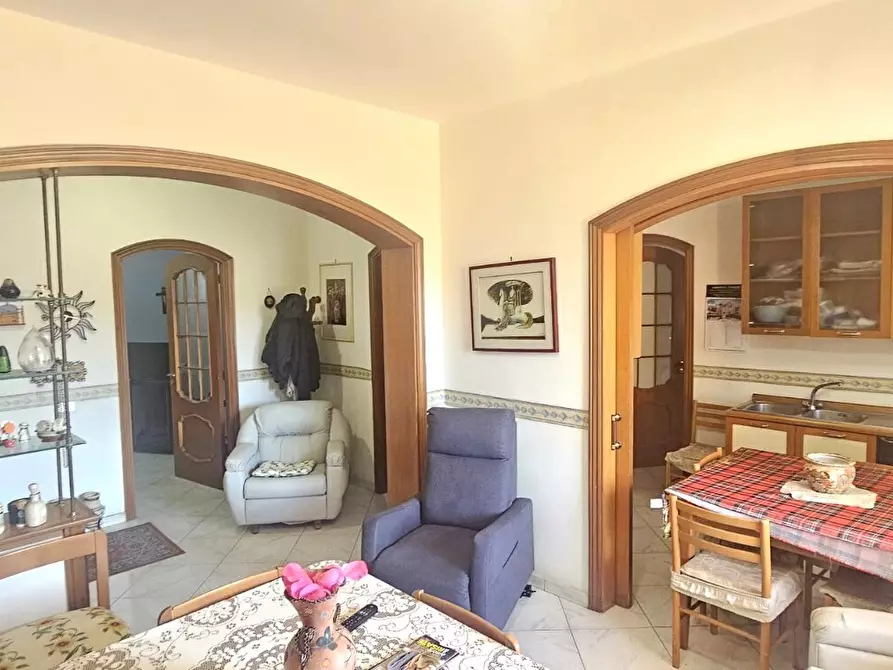 Immagine 7 di Trilocale in vendita  in Via Dafni 5 a Aci Catena