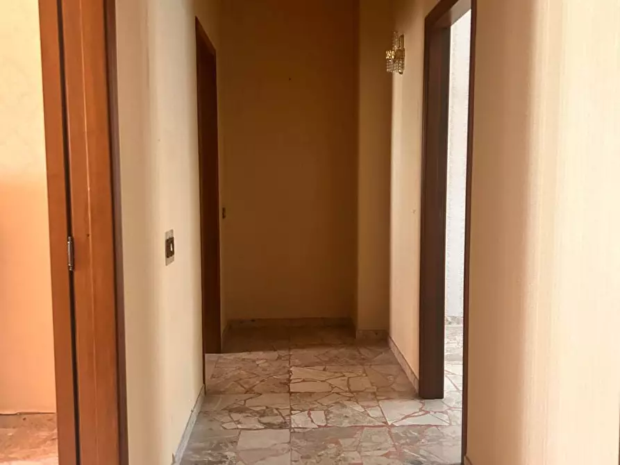 Immagine 6 di Appartamento in vendita  in Via Martiri di Via Fani 46 a Misterbianco