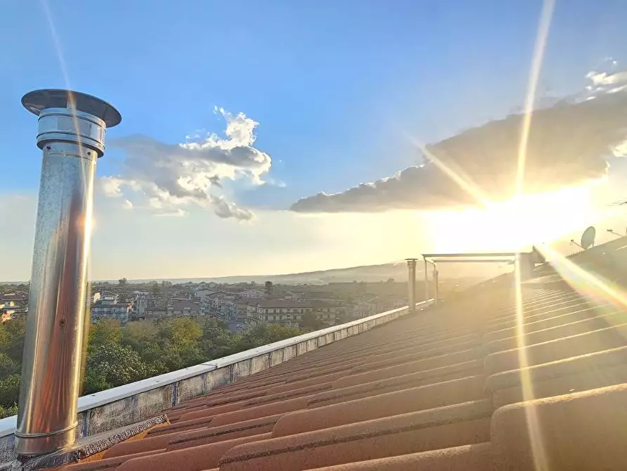 Immagine 16 di Mansarda in vendita  a Fiumefreddo Di Sicilia