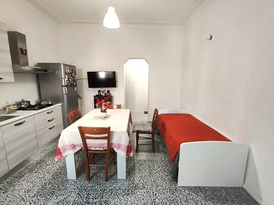 Immagine 7 di Trilocale in vendita  in Via Giuseppe Arimondi 85 a Catania