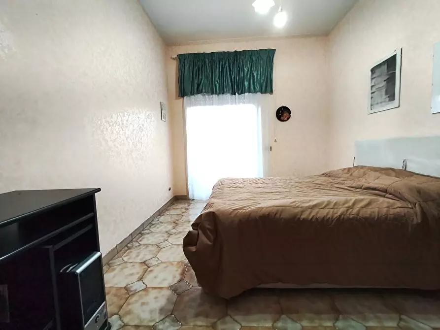 Immagine 31 di Pentalocale in vendita  in Via Bachelet 1 a Misterbianco