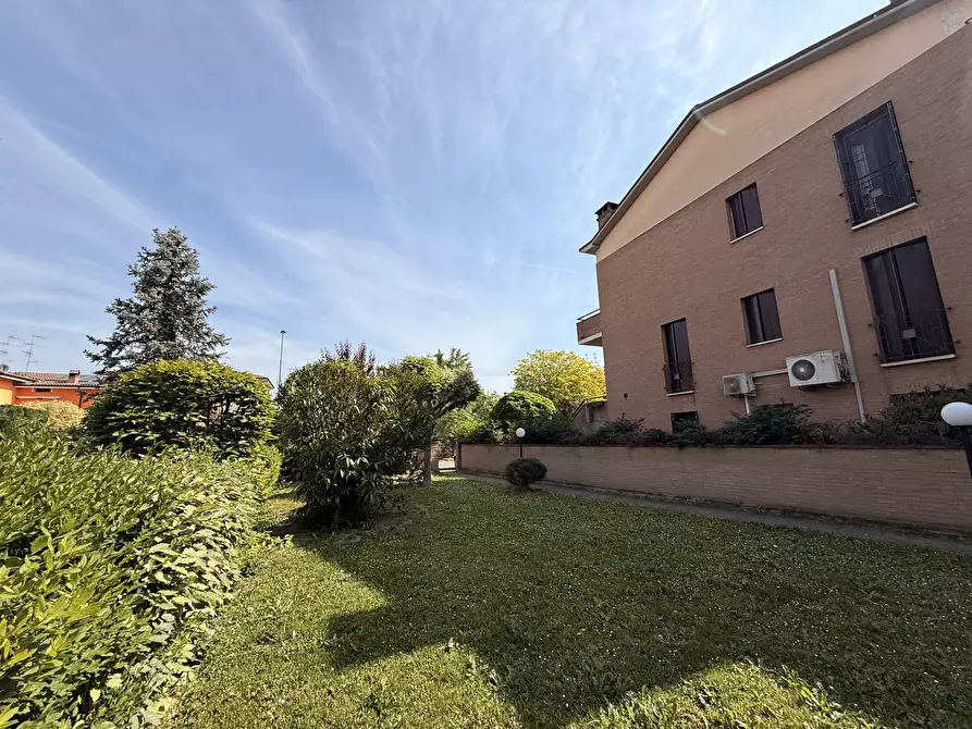 Immagine 21 di Trilocale in vendita  in Via delle Macine 5 a Bastiglia
