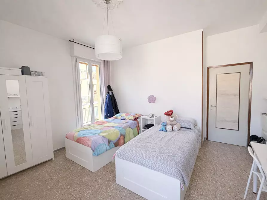 Immagine 15 di Quadrilocale in vendita  a Modena