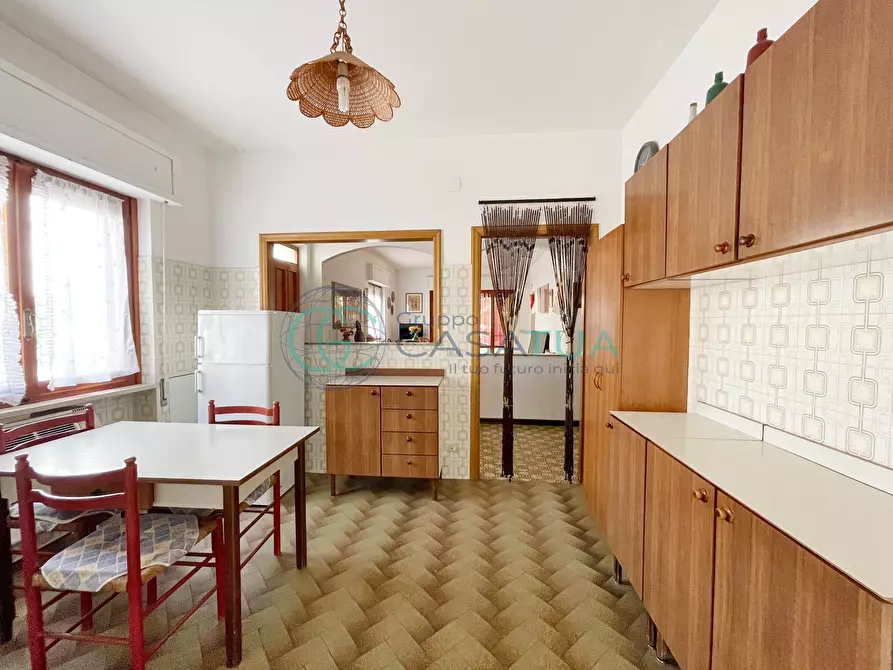 Immagine 6 di Casa trifamiliare in vendita  in Via Messina 7 a Tortoreto