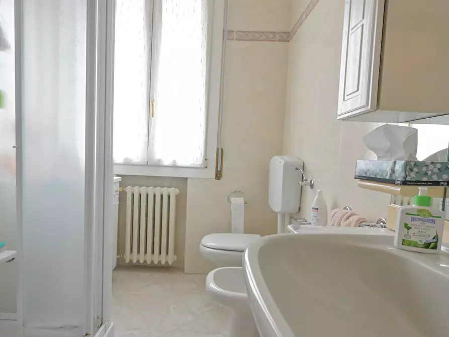 Immagine 22 di Pentalocale in vendita  in Viale Fratelli Cairoli 10 a Sassuolo