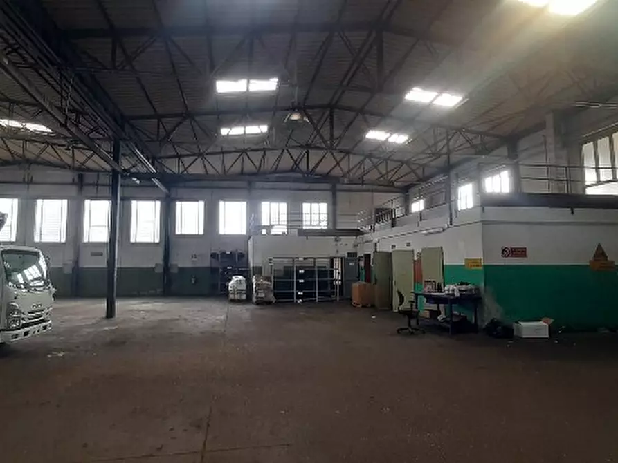 Immagine 5 di Attività artigianale in affitto  in Via Giuseppe Verdi a San Cesario Sul Panaro