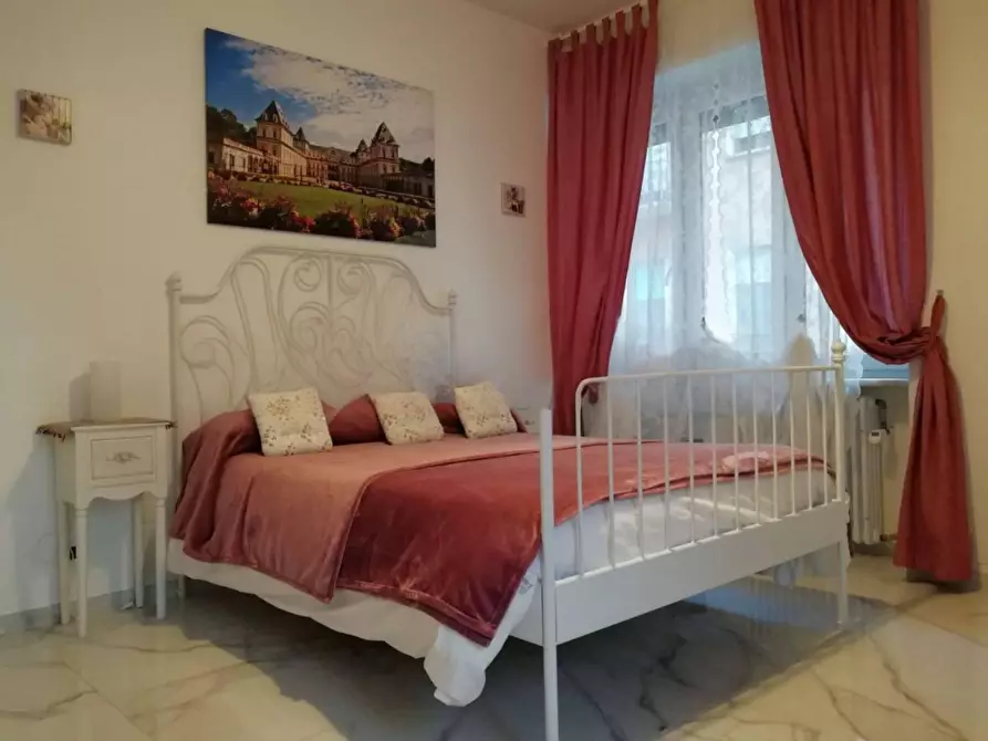 Immagine 8 di Pentalocale in vendita  in Piazza Nizza 83 bis a Torino