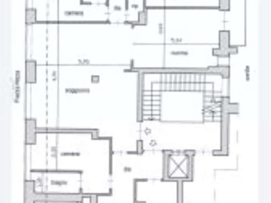 Immagine 2 di Pentalocale in vendita  in Piazza Nizza 83 bis a Torino