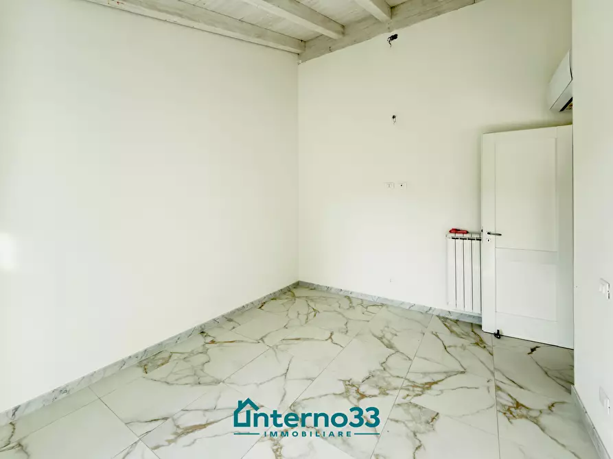 Immagine 7 di Appartamento in vendita  in Via del Botteghino 17N a Ameglia